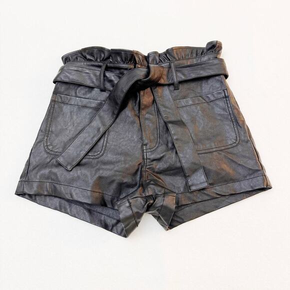 TGLA Rouched Pager Bag Waist Faux Leather Shorts Size M - Picture 1 of 6